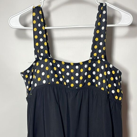 Inches away bathing suit top - Picture 7 of 8